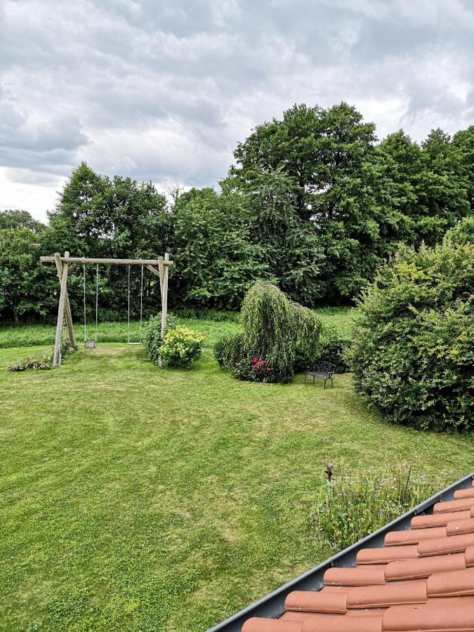 Landleben Eichenhof Aparthotel Himbergen Ngoại thất bức ảnh